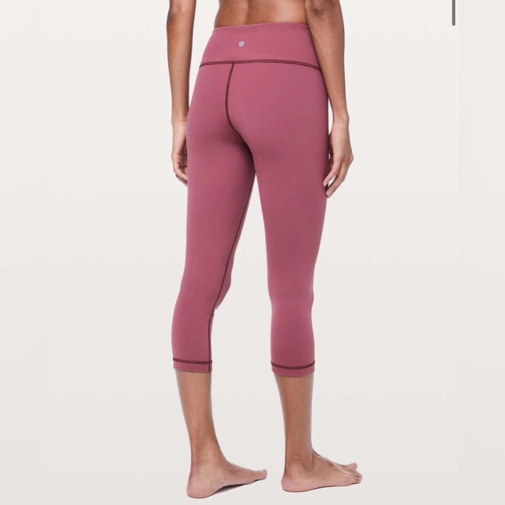 Lululemon Wunder Under Crop *Mid-Rise FullOn Luxtreme 21” Leggings Size 6 Merlot - Picture 2 of 13